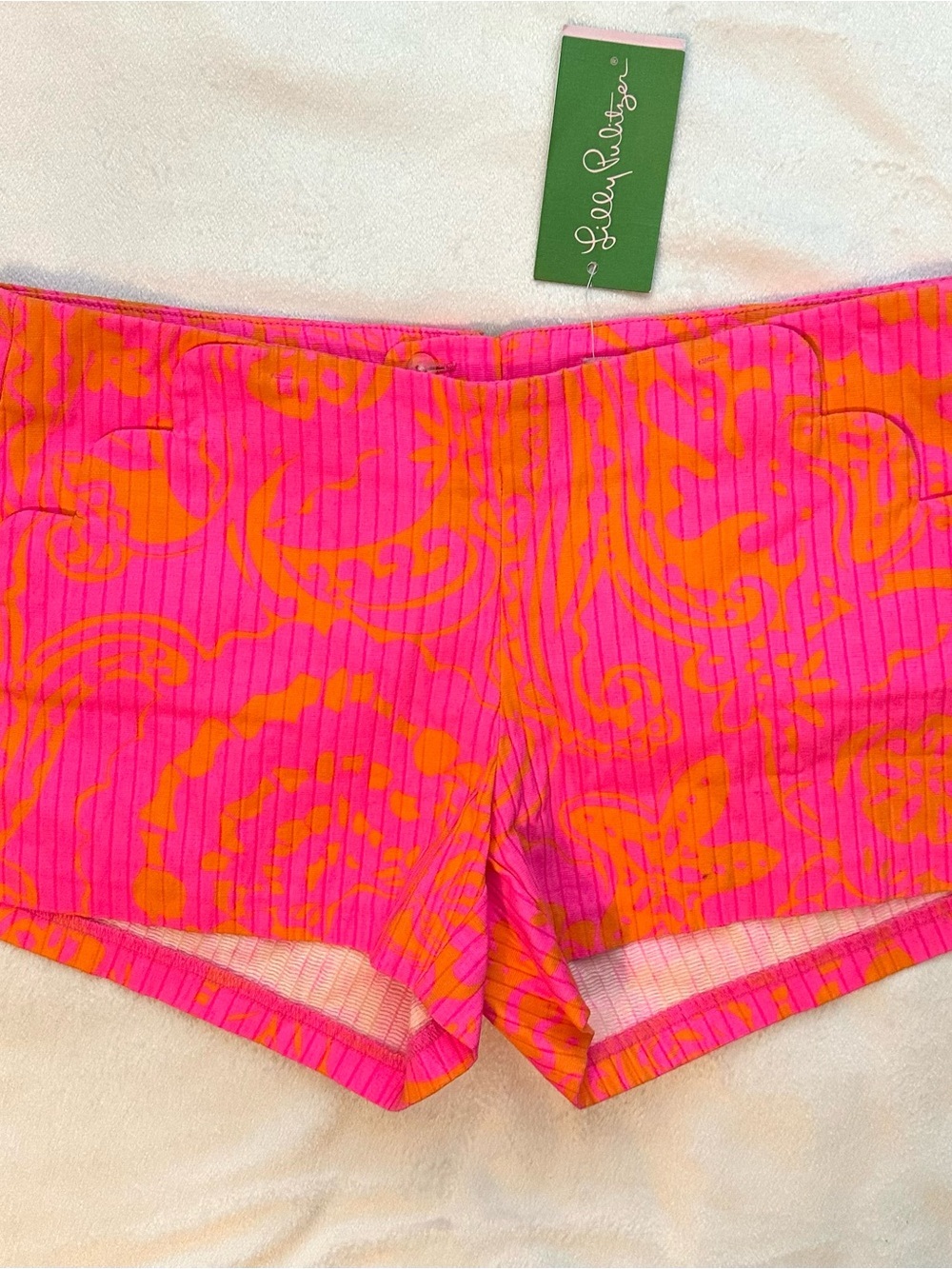 Lilly Pulitzer Liza Micro Shorts 0 Seaesta Scalloped Pocket NWT neon pink orange